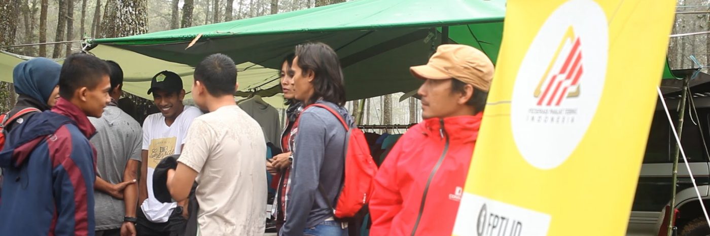 PON XIX JABAR - FPTI Buka Lapak Outdoor Wear