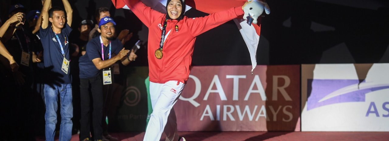 Ekspresi selebrasi Aries Susanti Rahayu usai merebut emas women's speed sport climbing Asian Games 2018 di kompleks Jakabaring Sport City, Palembang, Sumsel, Kamis (23/8/2018). (Hendra Nurdiyansyah)