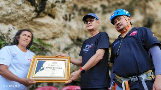 Rockmaster Indonesia Gelar Tribute to Legend Climber